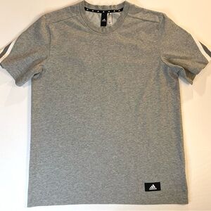 Adidas Unique Men's Gray T-Shirt Oversized Three Stripes